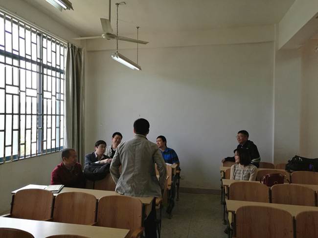 说明: G:\4教研室资料\会议记录\2017.4.28观摩课\IMG_20170428_100823_副本.jpg 说明: G:\4教研室资料\会议记录\2017.4.28观摩课\IMG_20170428_100823_副本.jpg